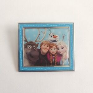 Disney Pin Frozen II Family Portrait - no pin backs